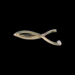 Fish Pendant Gold